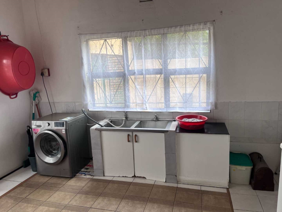 3 Bedroom Property for Sale in Wetton Western Cape